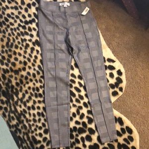 Old navy women’s Stevie pants size small
